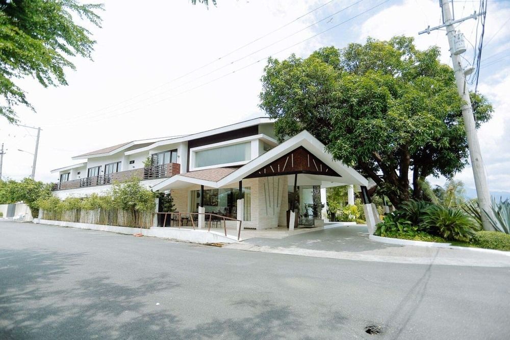 Segara Suites Olongapo Zewnętrze zdjęcie