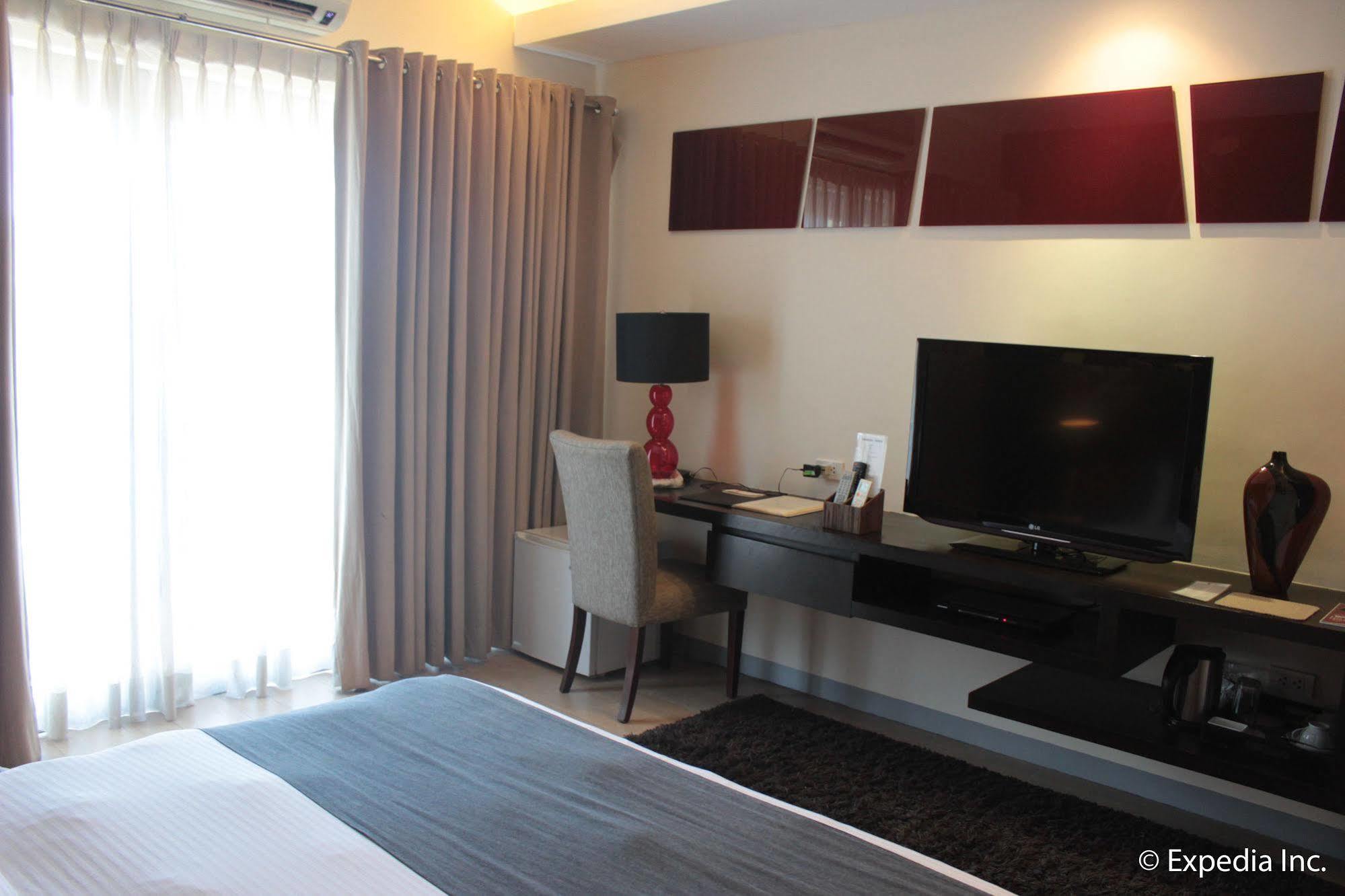 Segara Suites Olongapo Zewnętrze zdjęcie