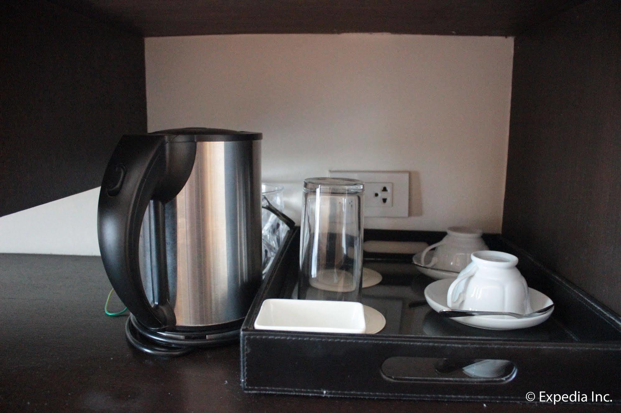 Segara Suites Olongapo Zewnętrze zdjęcie