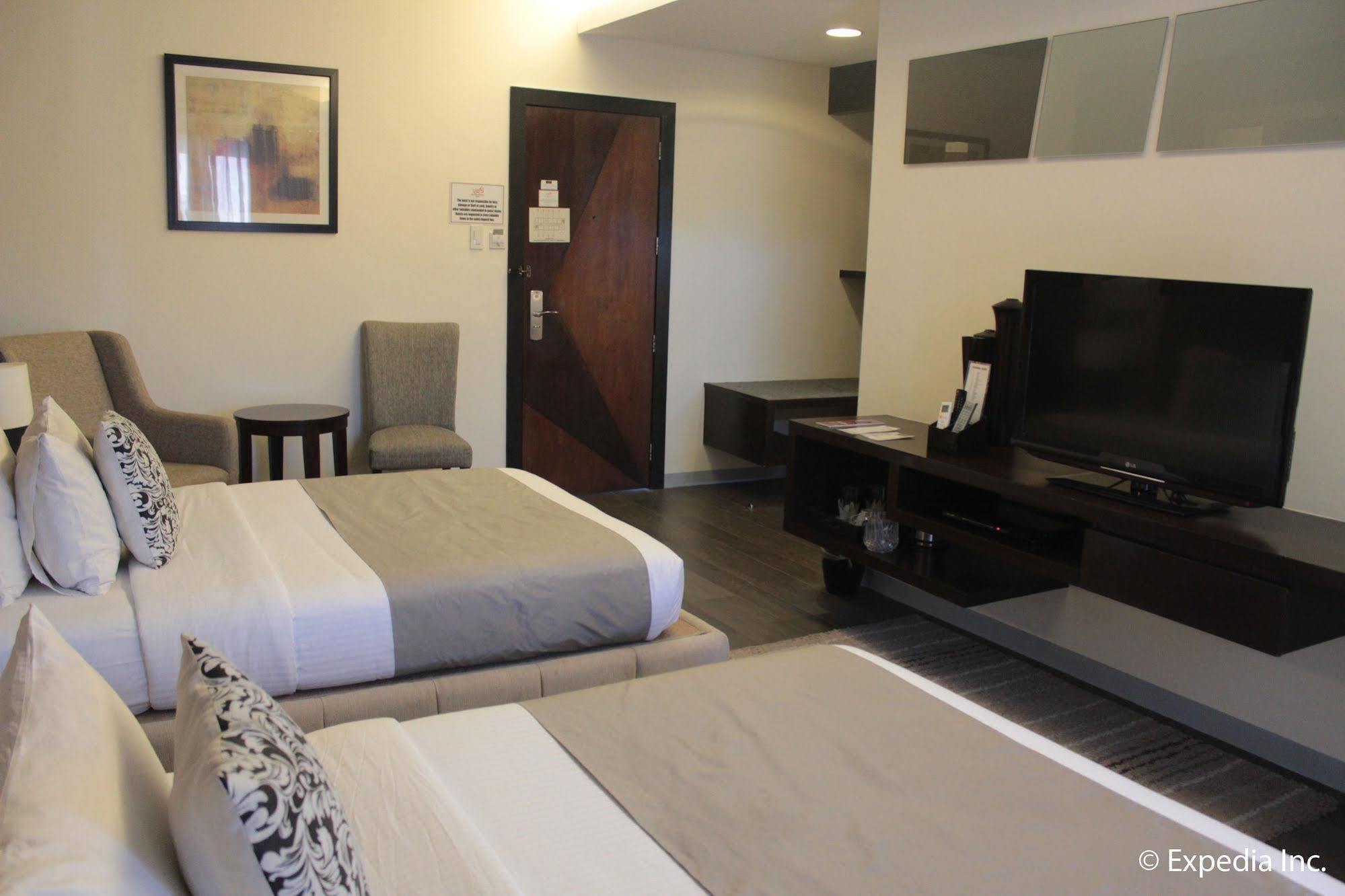 Segara Suites Olongapo Zewnętrze zdjęcie