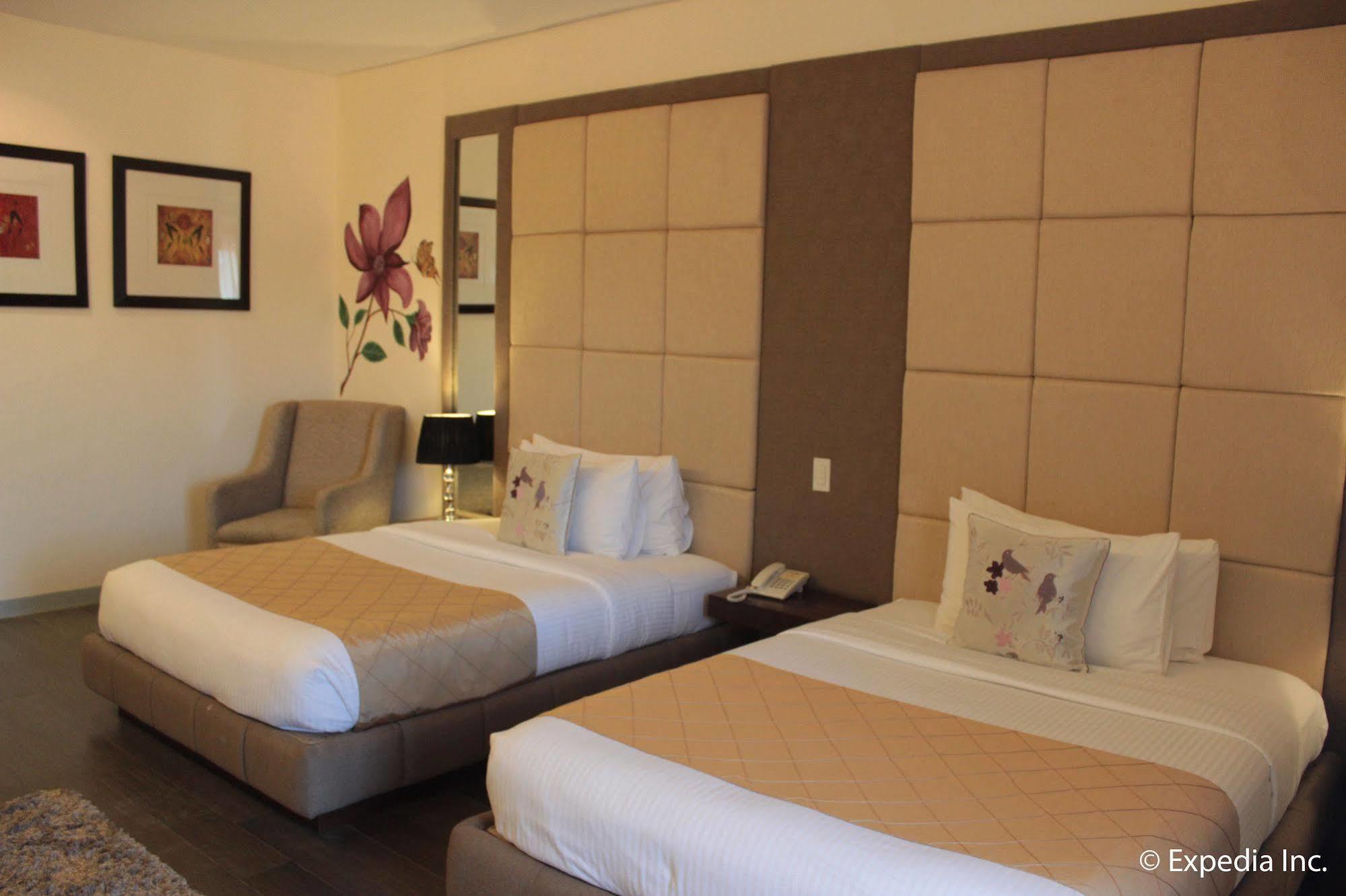 Segara Suites Olongapo Zewnętrze zdjęcie